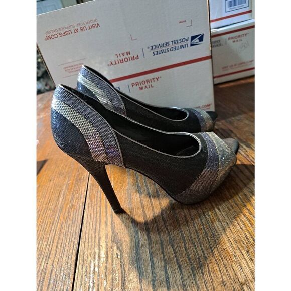 8M Worthington Lana Pewter Black Metallic Peep Toe High Heel Pump Dress Shoes - Picture 2 of 8